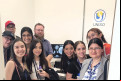 Pausa para foto em um dos laboratórios de pesquisa da Uniso - Vivian Marques/Uniso